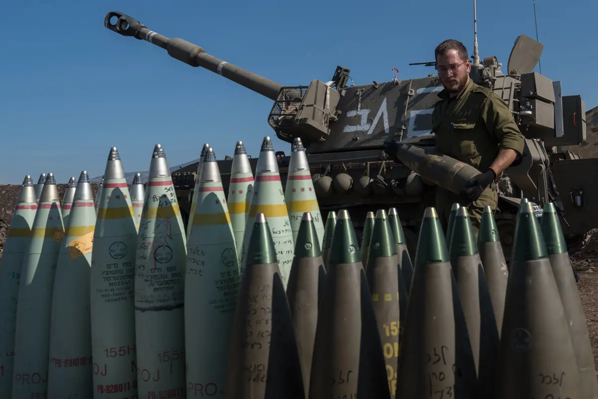 Izrael négyszázötven célpontot támadott a Gázai övezetben