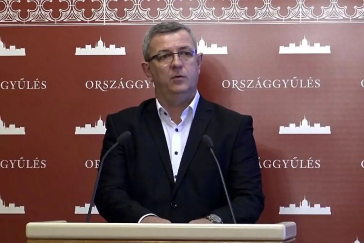 Szilágyi György: Orbán egész héten hazudott