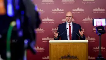 Z. Kárpát Dániel a banki díjakról: „Arcátlan, minden jogi és etikai határt átlépő banki lehúzásokról és praktikákról beszélünk”