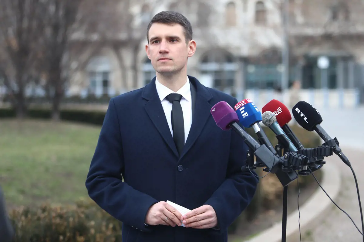 A fővárosi Jobbik Puzsér távozása után is kitart az ellenzéki tárgyalások mellett – új jelöltről egyelőre nincs döntés