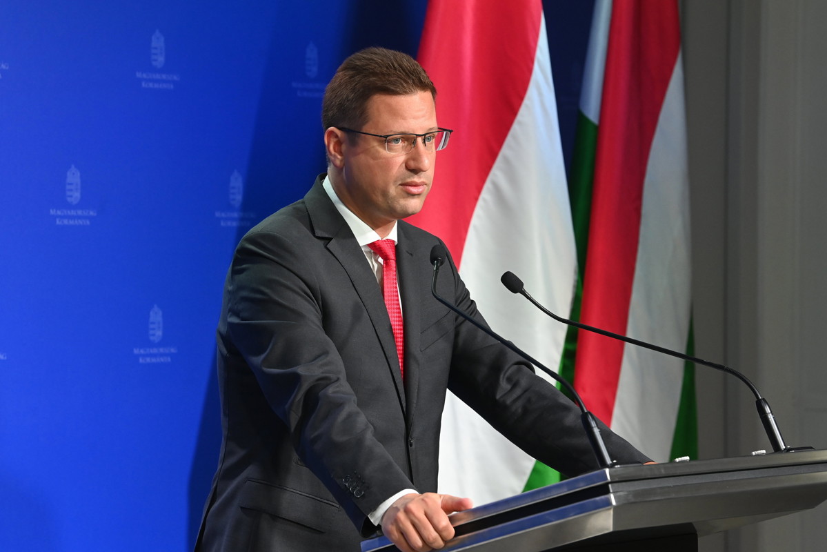 Gulyás Gergely szerint rendszeresen támadják hekkerek a minisztériumokat