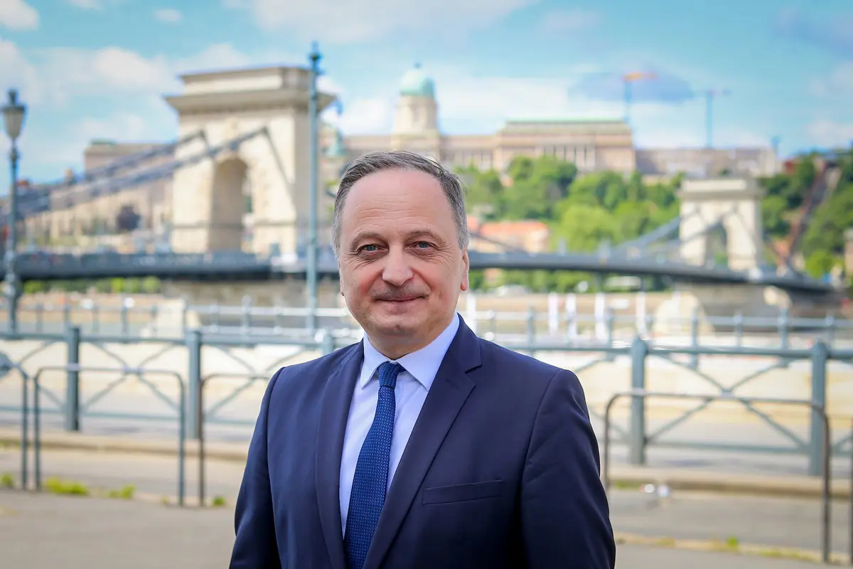 Brenner Koloman: „Keltsük életre Budapest szívét!”