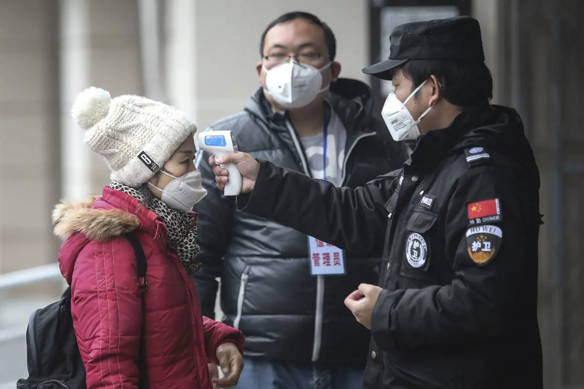 A járvány újabb hullámától tartanak Kínában