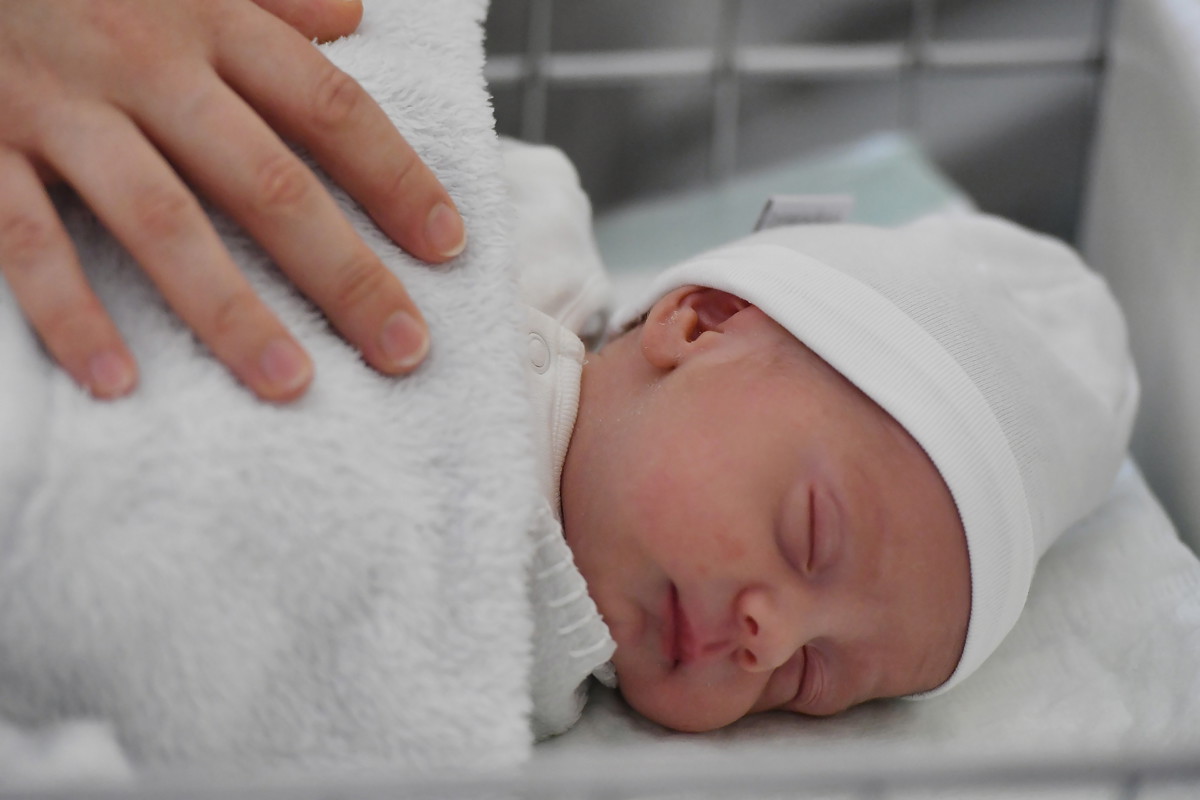 Népességfogyás: 13 százalékkal kevesebb gyermek született júliusban, mint egy éve