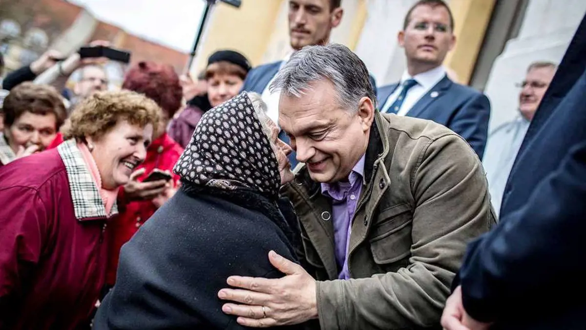 Orbán Viktor megnyitotta a közmunkaprogramot a több mint 163 ezer munkanélküli számára