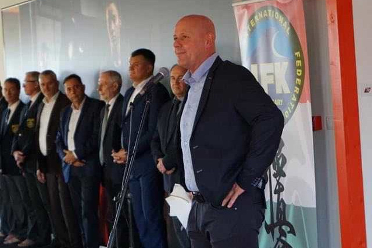A szolnoki gyermekbántalmazási ügy miatt rendkívüli közgyűlést hív össze Jászberény polgármestere