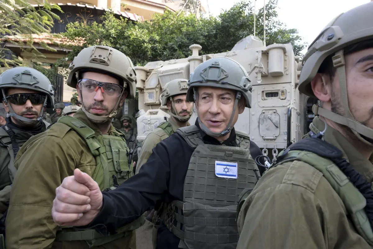 Izraeli hadsereg: kétszáz célpont támadásával folytatódott a Hamász elleni háború