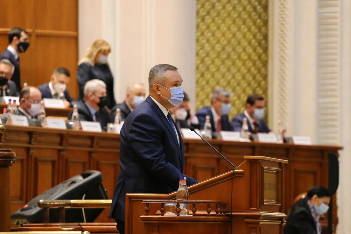 Megszavazta a román parlament az új nagykoalíciós kormányt, amelyben az RMDSZ is részt vesz