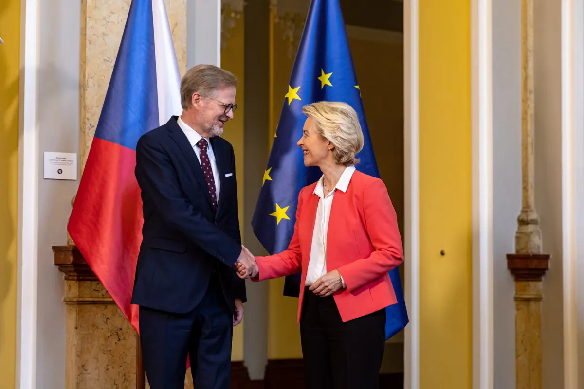 Csehország is beszállna az EU külső határainak védelmébe