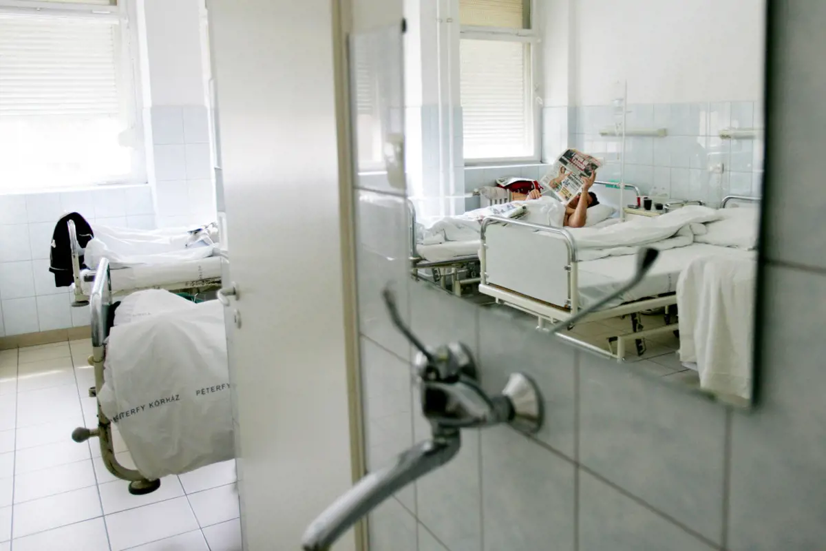 Megkezdődött a magyar kórházak mozgósítása