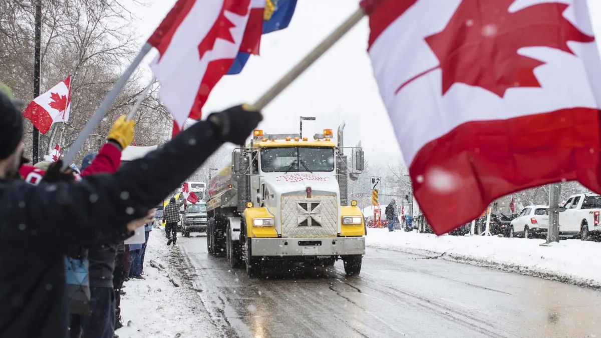 Kanada: Trudeau bekeményít, már a kamionos tüntetők bankszámláit is befagyasztaná