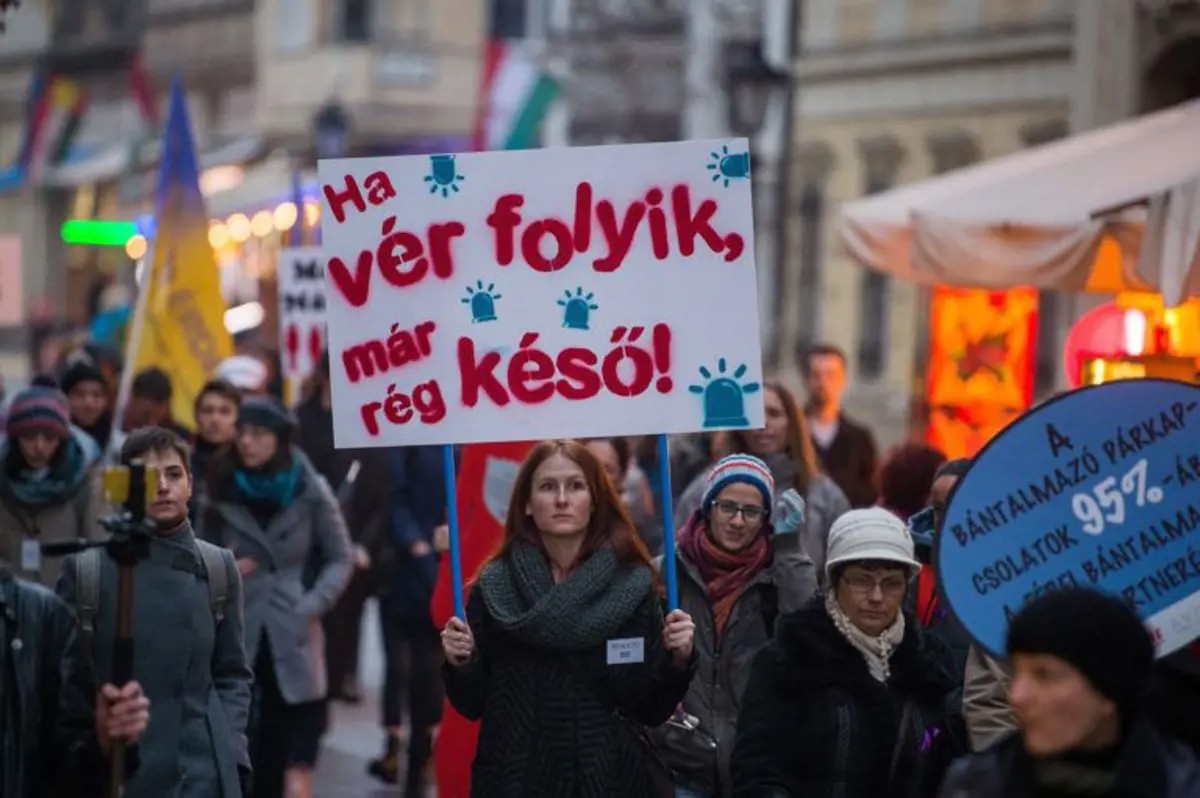 Megduplázódott a kapcsolati erőszak áldozatainak száma - Orbán semmit sem tesz?
