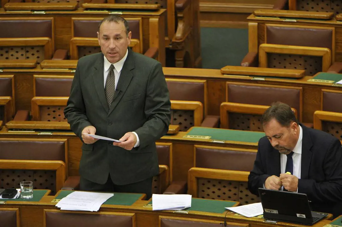 „Nem feltételezem, hogy Boldog István megmentése érdekében törvénymódosítással fog majd élni a Fidesz”