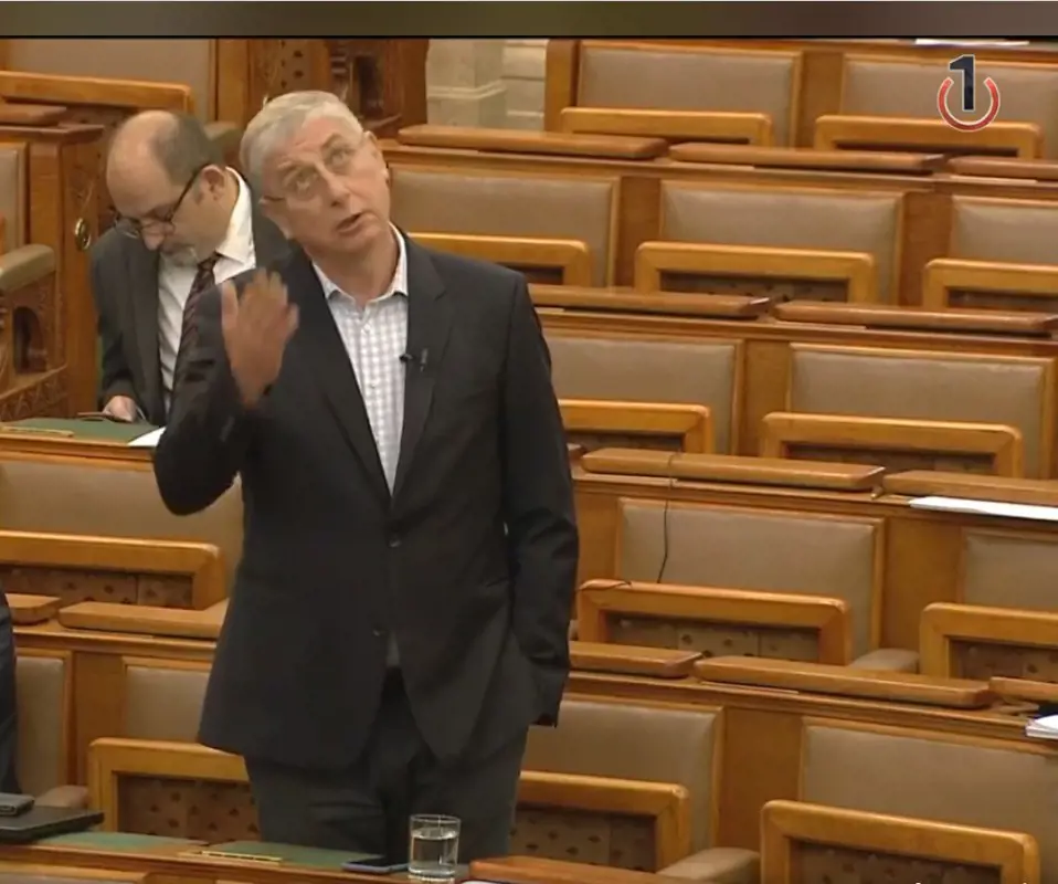"Uram, bocsájtsál meg nekem!" - 20 gondolat Gyurcsánytól, amelyekre ma senki nem készült fel a Parlamentben