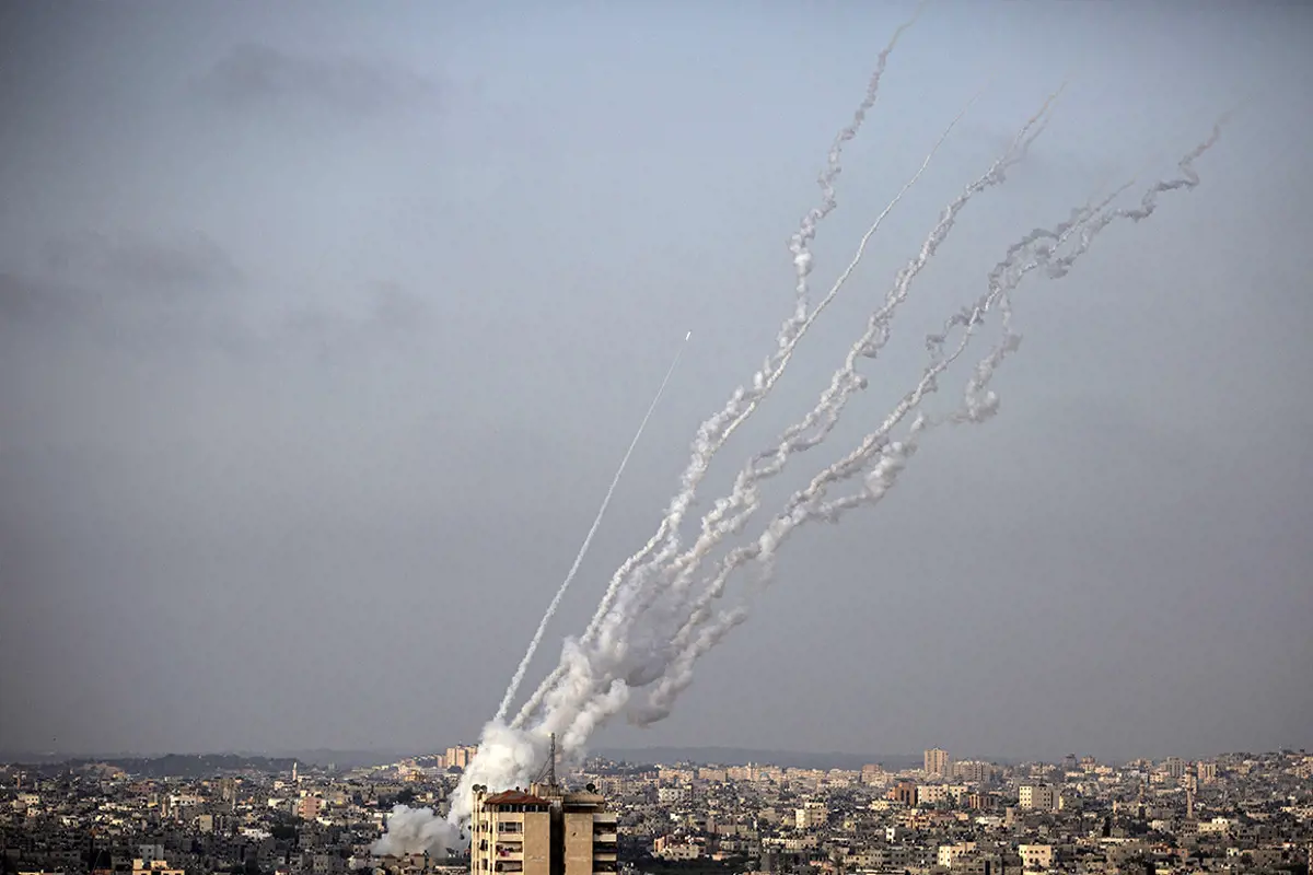 Ma este is intenzív rakétatüzet zúdított a Hamász Izraelre