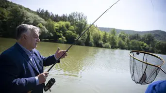 A horgászbotot ragadó Orbán azt vizionálja, 2024. június 9. sorsdöntő nap lesz Európa történelmében