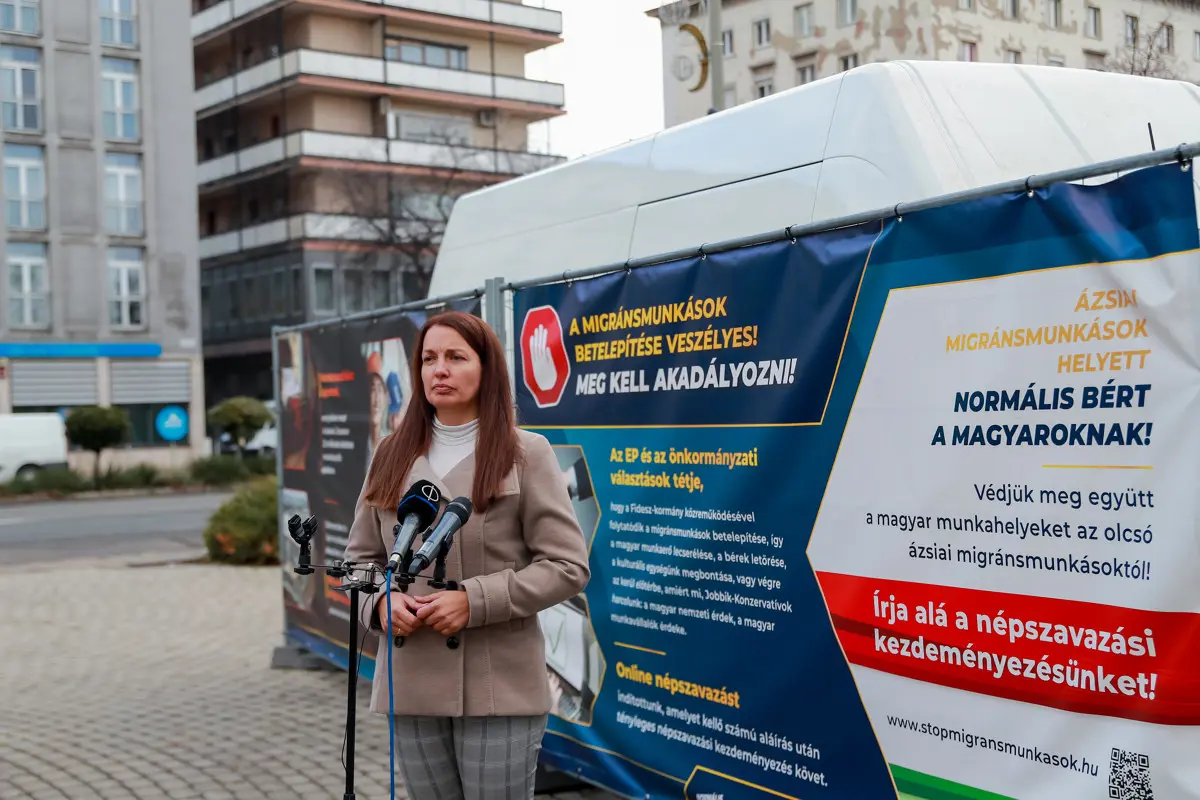 Jobbik: Migránsmunkások helyett normális béreket Győrben is!