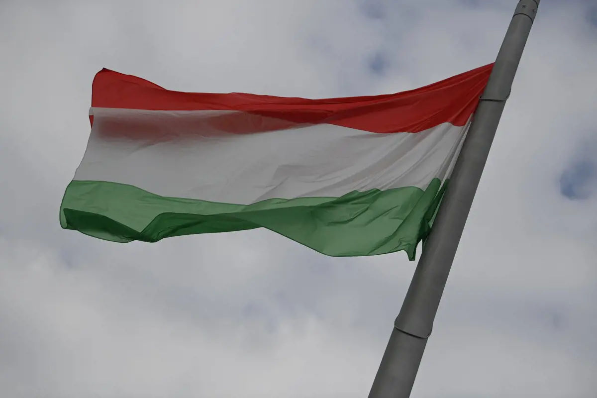 5,3 milliárdból épít zászlórudat Mészáros és Garancsi cége a Citadellán, falrekonstrukcióval