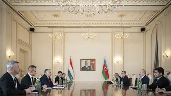 Szijjártó Azerbajdzsánnak hajbókolt: szerinte a barátságból mindkét fél sokat profitált