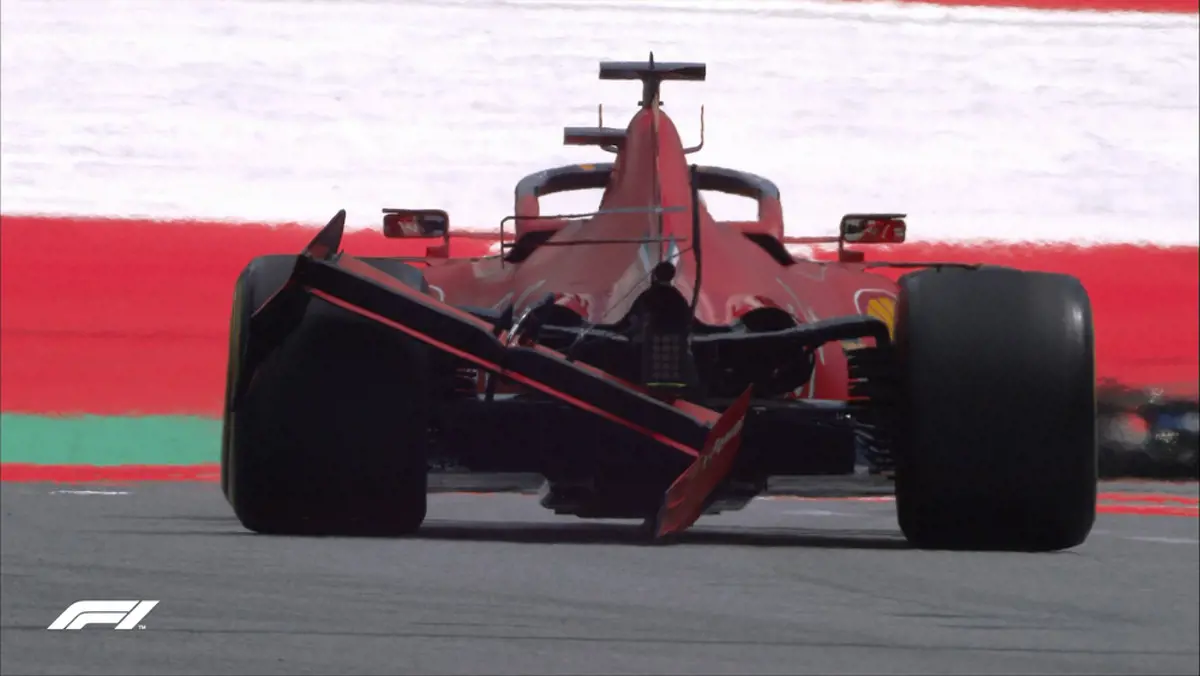 Hamilton simán nyerte a Stájer Nagydíjat, a két Ferrari összeütközött és kiestek