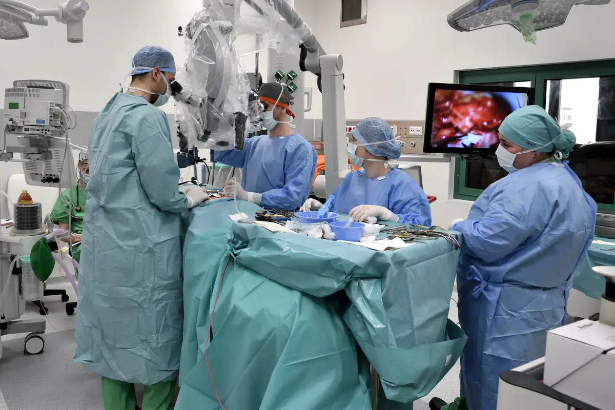 A Magyar Orvosi Kamara szerint csak papíron rövidültek a kórházi várólisták