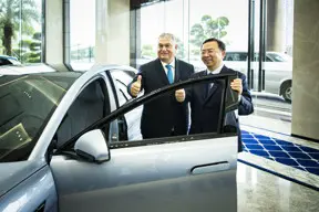 Orbánék terveit is keresztülhúzhatja, ha az EU extra vámokat vet ki a kínai elektromos autókra