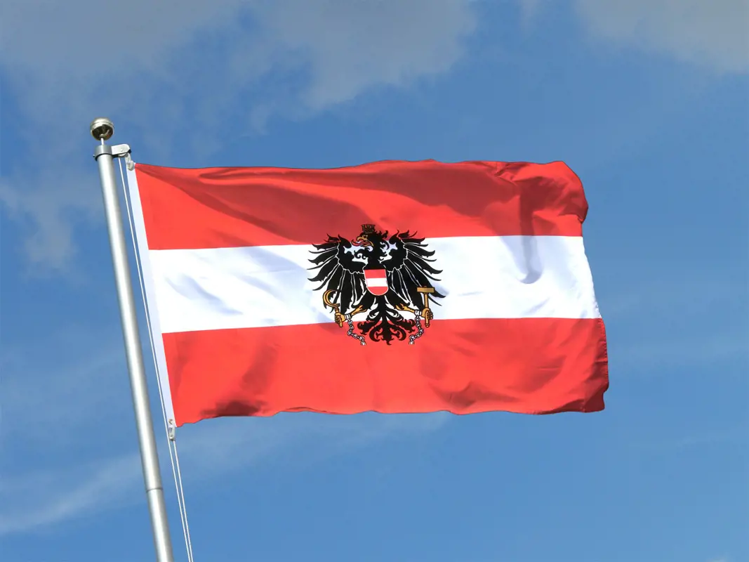 Ausztria: a vártnál is jobban nyert Kurz pártja, nagyot bukott a Szabadságpárt és a szocdemek