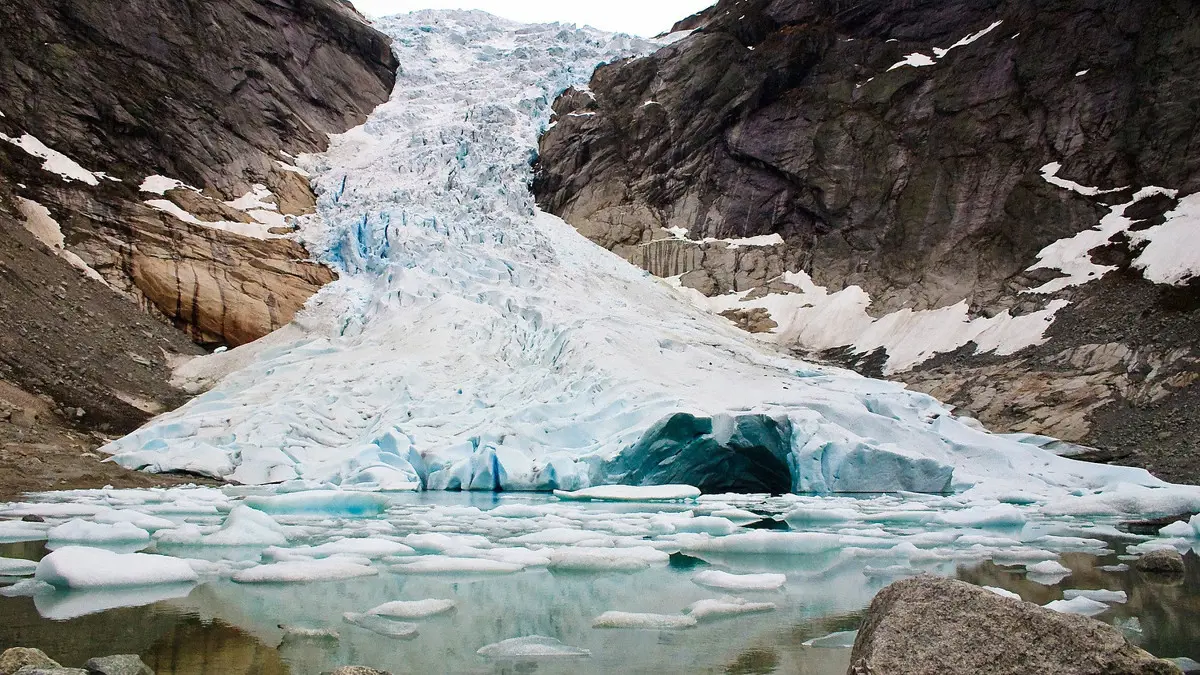 9500 éves leleteket fedeztek fel egy olvadó gleccseren