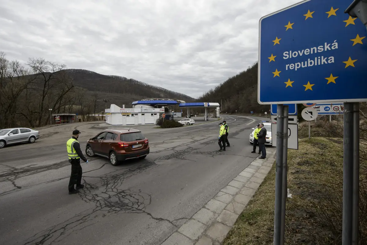 Ideiglenes határellenőrzést vezetnek be Szlovákiában