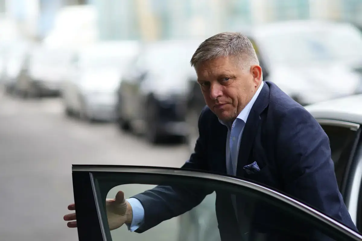 Töltényt küldtek egy levélben Robert Fico szlovák kormányfőnek