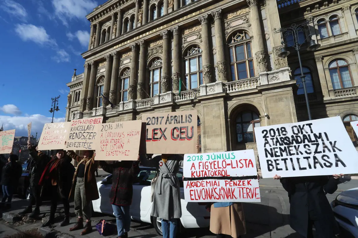 Kedden tüntetnek a Magyar Tudományos Akadémia szabadságáért