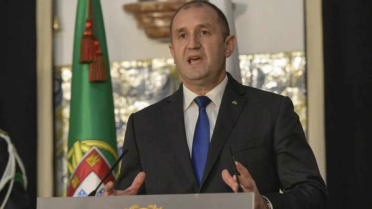 A bolgár elnök szerint az embereknek most segítségre, nem fenyegetésre van szükségük
