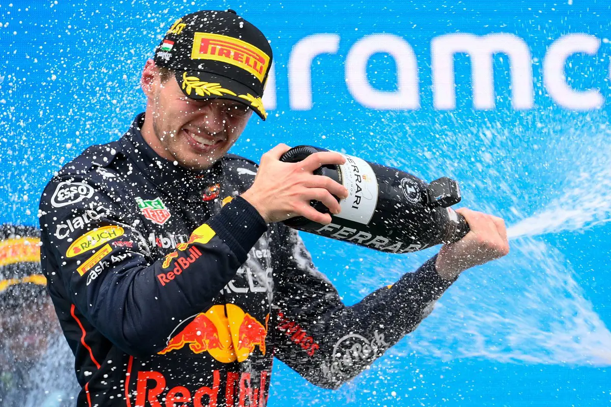 Max Verstappen nyerte a Magyar Nagydíjat