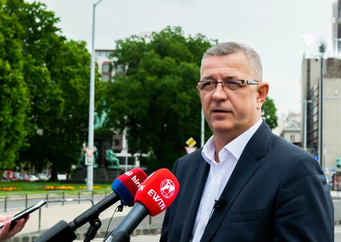 Szilágyi György: az ügyészségi vádemelés mutatja, hogy még mindig trükköznek Fohsz ügyében