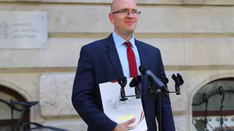 Z. Kárpát Dániel benyújtotta az első devizás népszavazási kezdeményezést