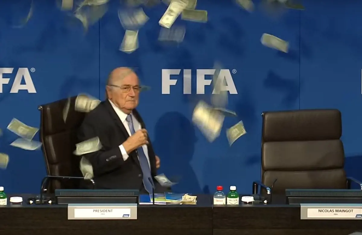 Egymillió "elajándékozott" dollár miatt is nyomozás indult Joseph Blatter ellen