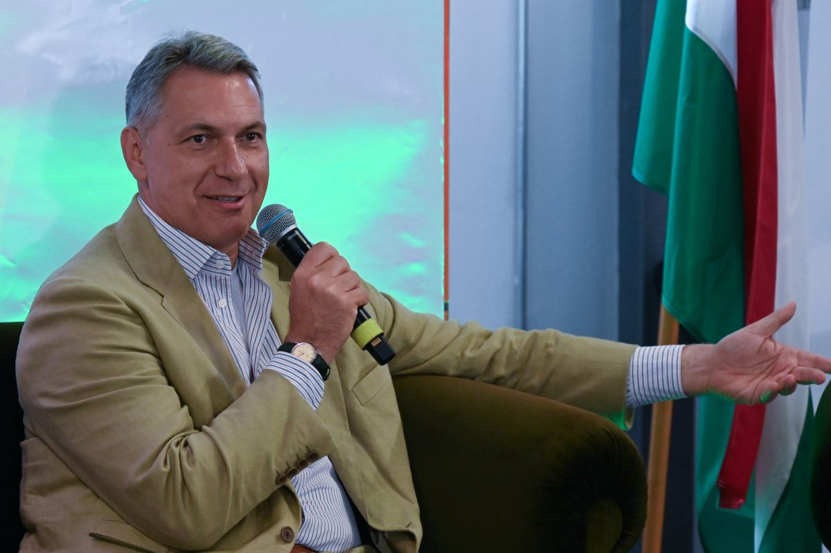 Szabadrablás: Lázárék átjátszanák magánkézbe a nemzeti vagyont egy újabb kastéllyal