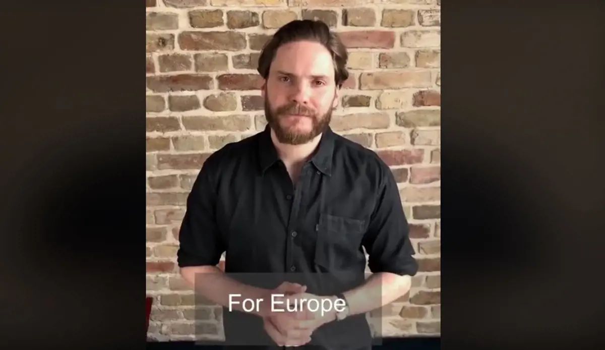 Európáért szavaz a  Becstelen Brigantyk színésze