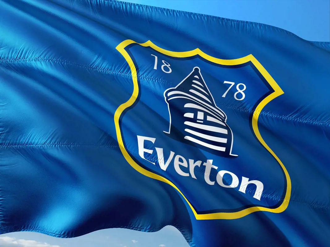 Letartóztatták az Everton futballistáját szexuális bűncselekmény miatt