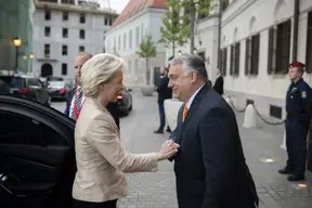 Ez nem sikerült! Ursula von der Leyen lazán túlélte a bizalmatlansági indítványt