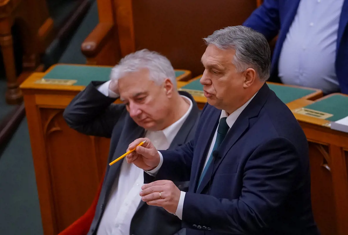 Orbán Viktor: „Az akkumulátorgyár slágertéma lett, úgy látom!”