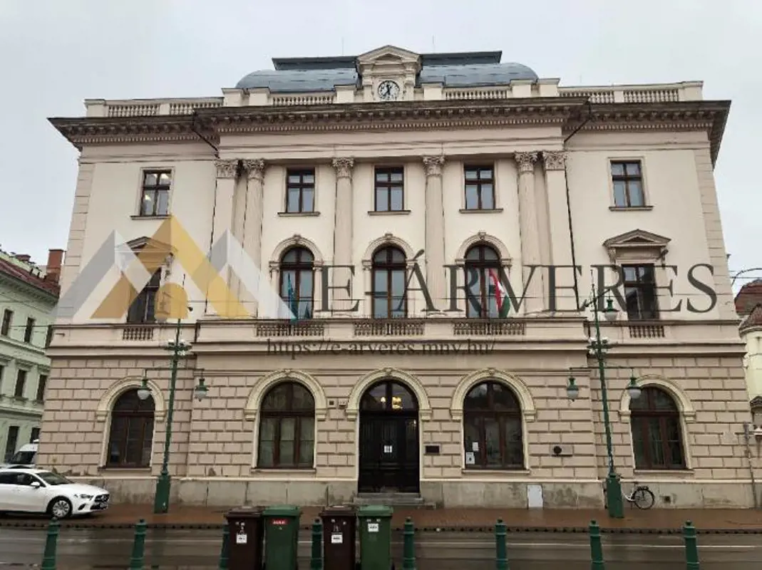 A nemzeti vagyonkezelő 1,5 milliárd forintért szabadult meg Szeged műemlékétől