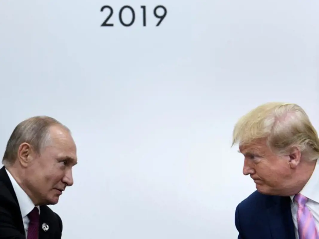 Kivizsgálnák, honnan ered az elmélet, hogy Trump összejátszott az oroszokkal
