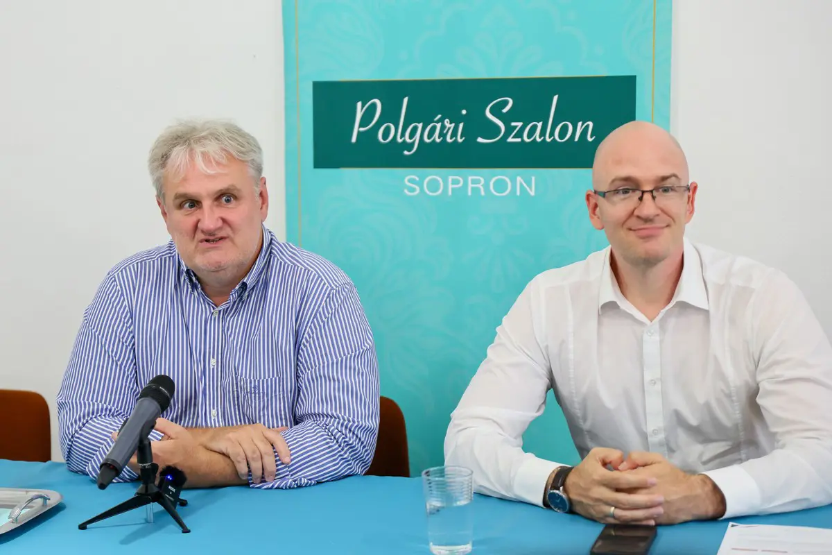 Z. Kárpát Dániel: Százával jönnek létre a devizakárosultak helyi szerveződései