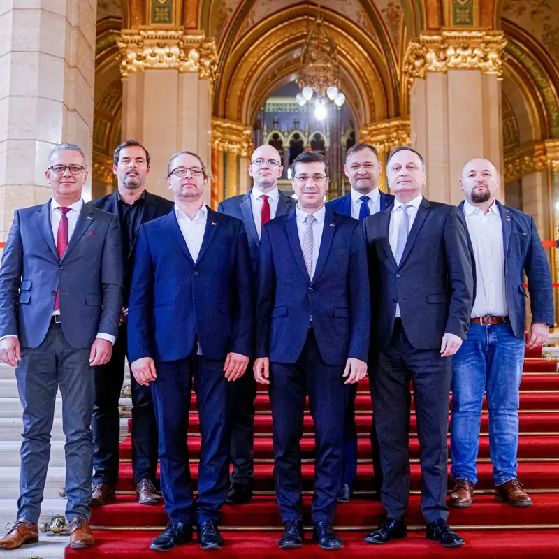 Jobbik: Legyen végre a magyar nemzeti érdek, a magyar munkavállaló az első!