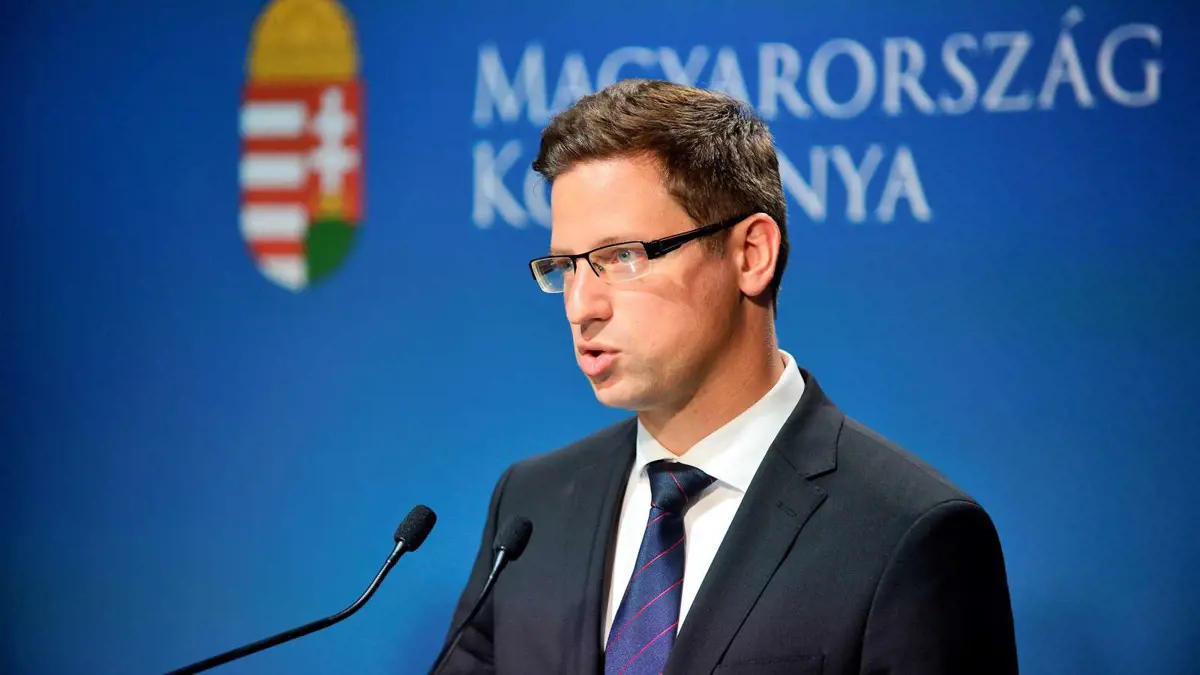 Mától Magyarországnak papírja van arról, hogy pártállam, ahol a kormány zsarolhatja állampolgárait