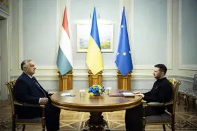 Orbán Viktor fű alatt Kijevbe ment, hogy Zelenszkijjel tárgyaljon
