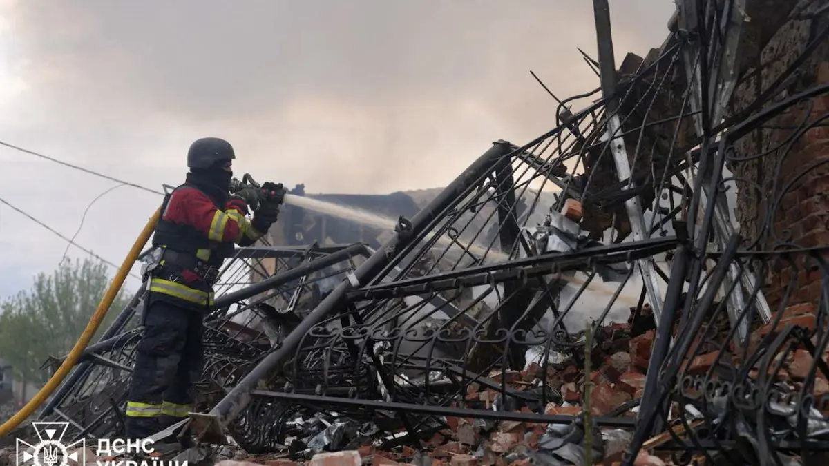 A diplomácia helyett megint a fegyvereké volt a szó