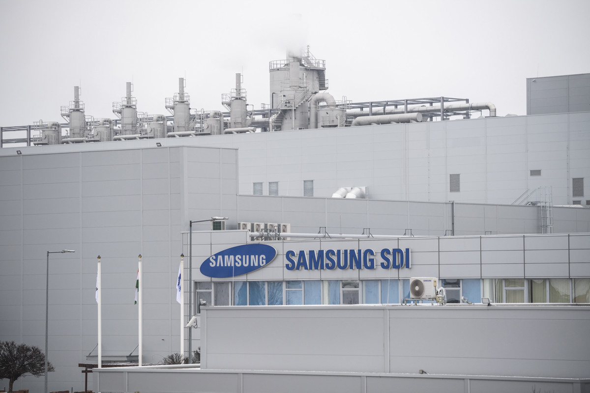 Magzatkárosító oldószert találtak a Samsung-gyár mellett kiömlő szennyvízben