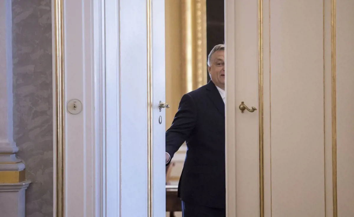 A külügyi bizottság elnöki posztjától is egyre távolabb kerül a Fidesz